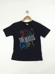 Black T-shirt