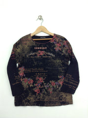 Black T-shirt
