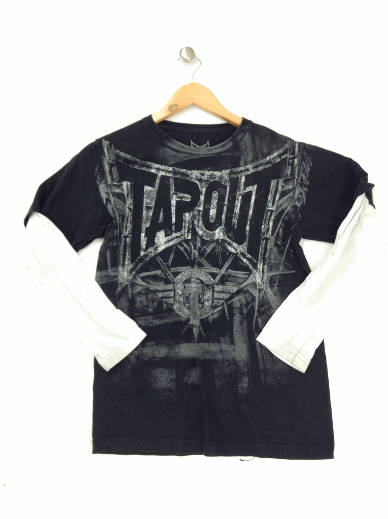 Black T-shirt