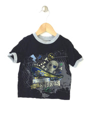 black T-shirt