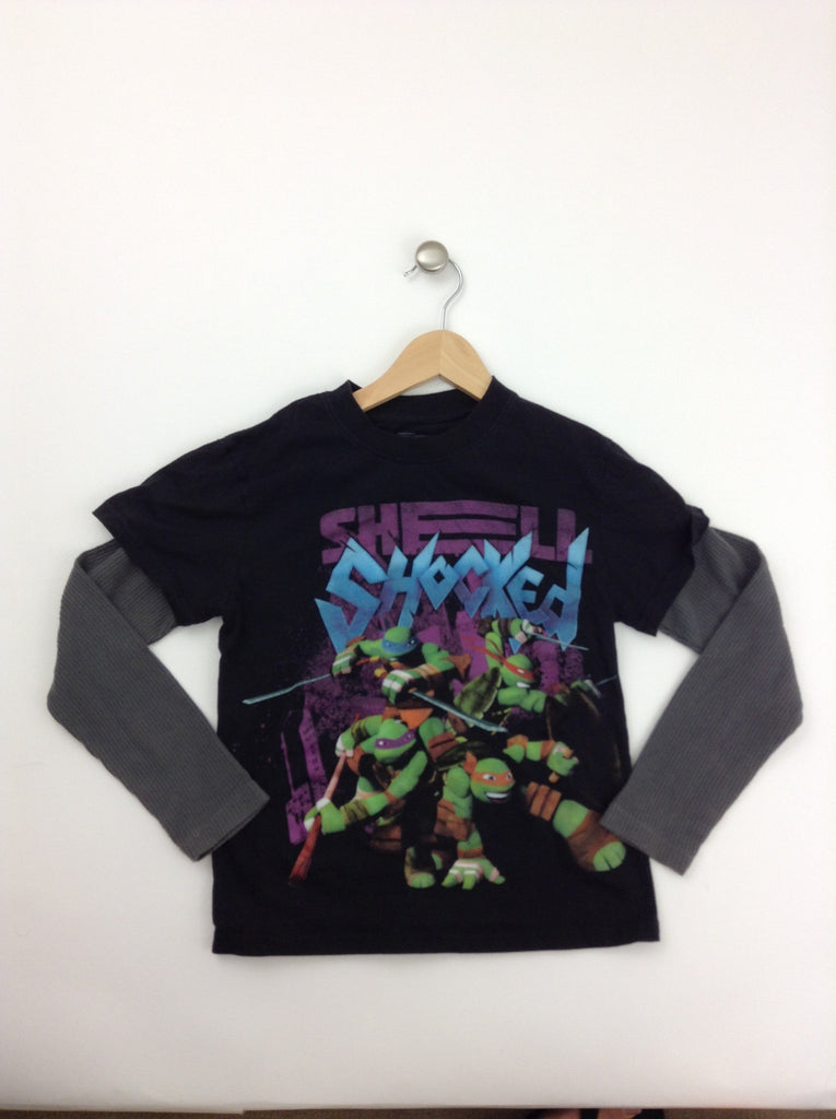 Black T-shirt