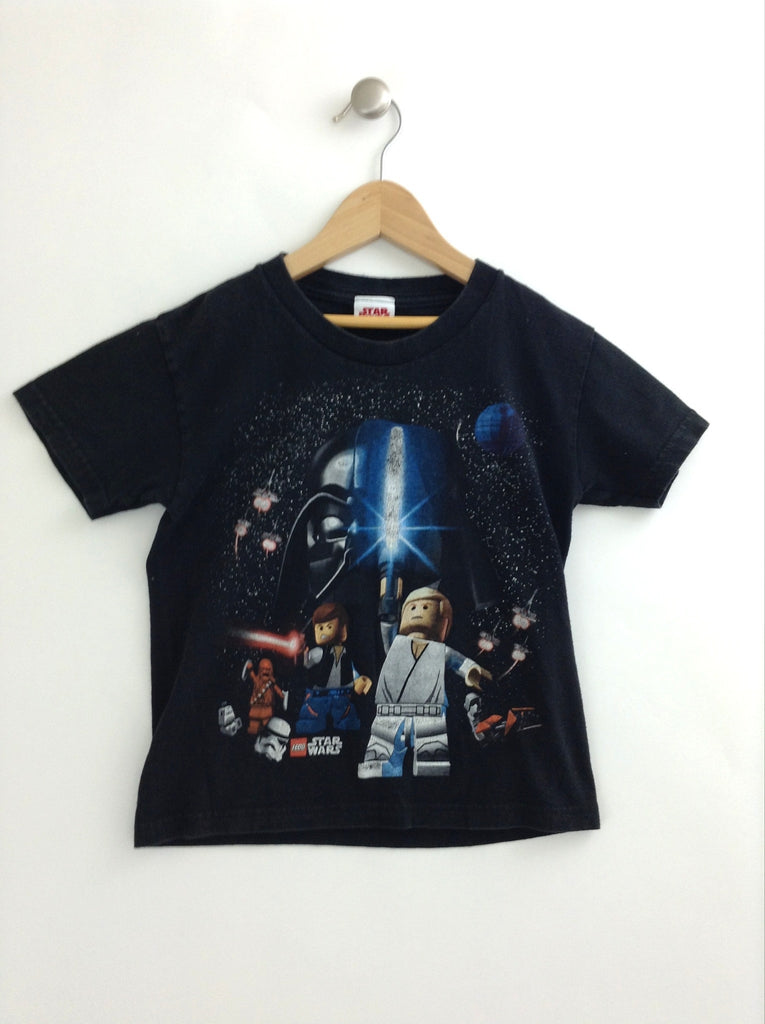 Black T-shirt