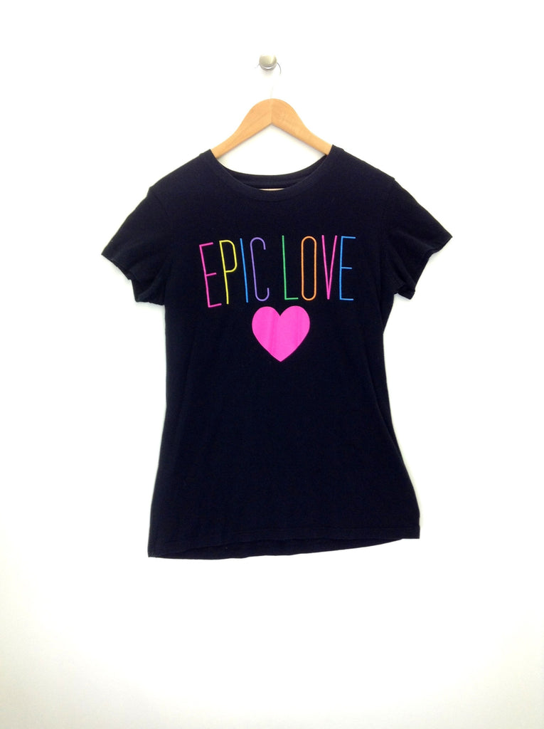 Black T-shirt