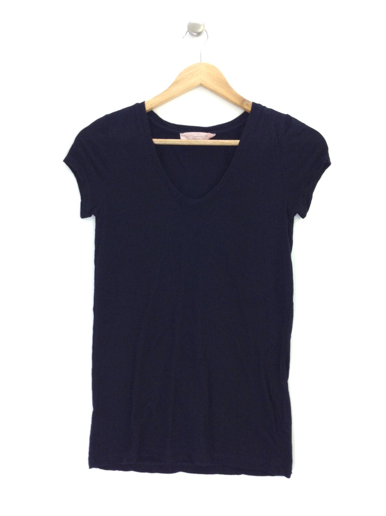 Black T-shirt