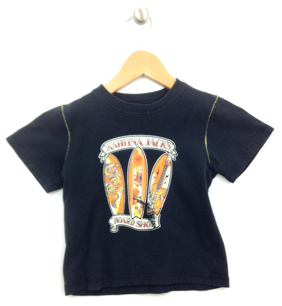 Black T-shirt