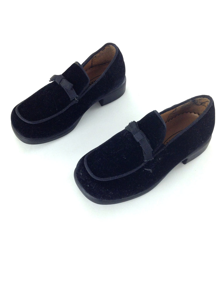 Black Shoes