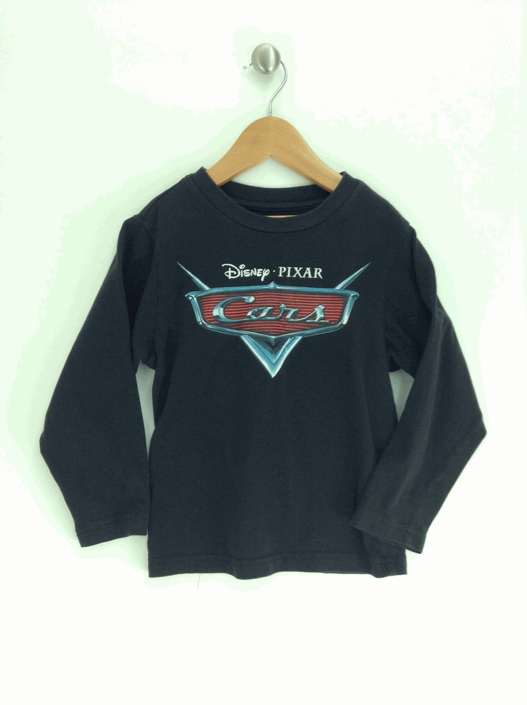 Black T-shirt
