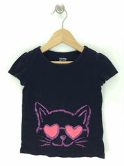 Black T-shirt