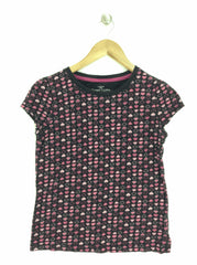 Black T-shirt