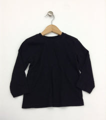 Black T-shirt