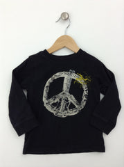 Black T-shirt