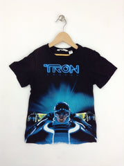 Black T-shirt