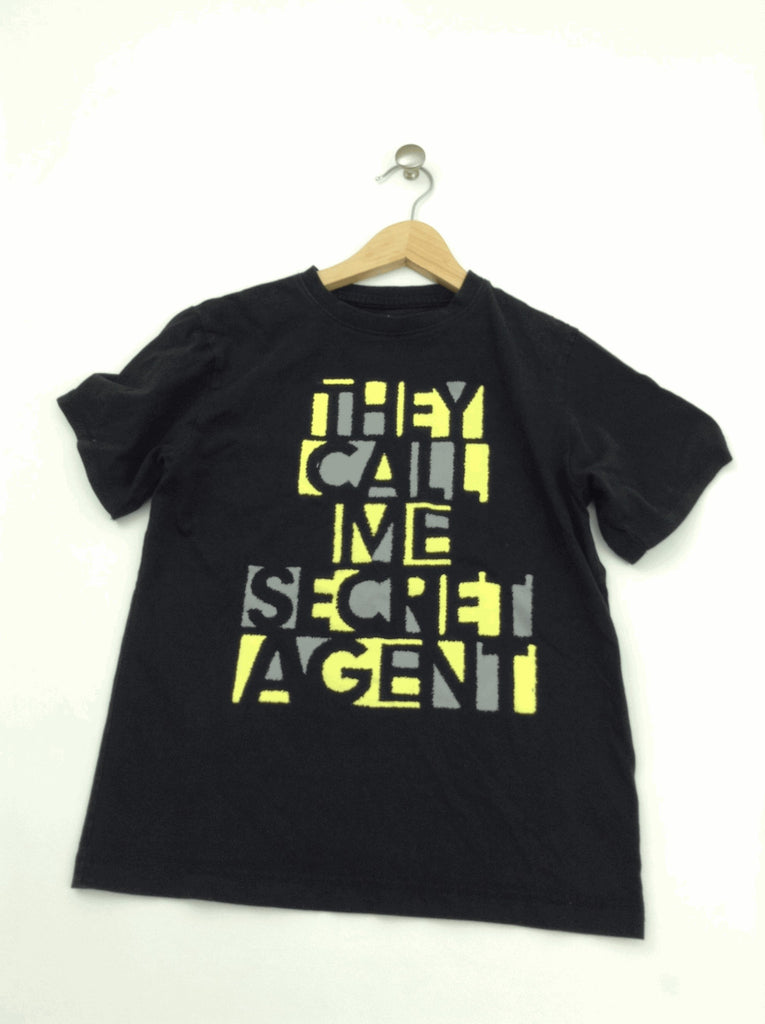 Black T-shirt