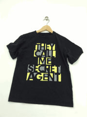 Black T-shirt
