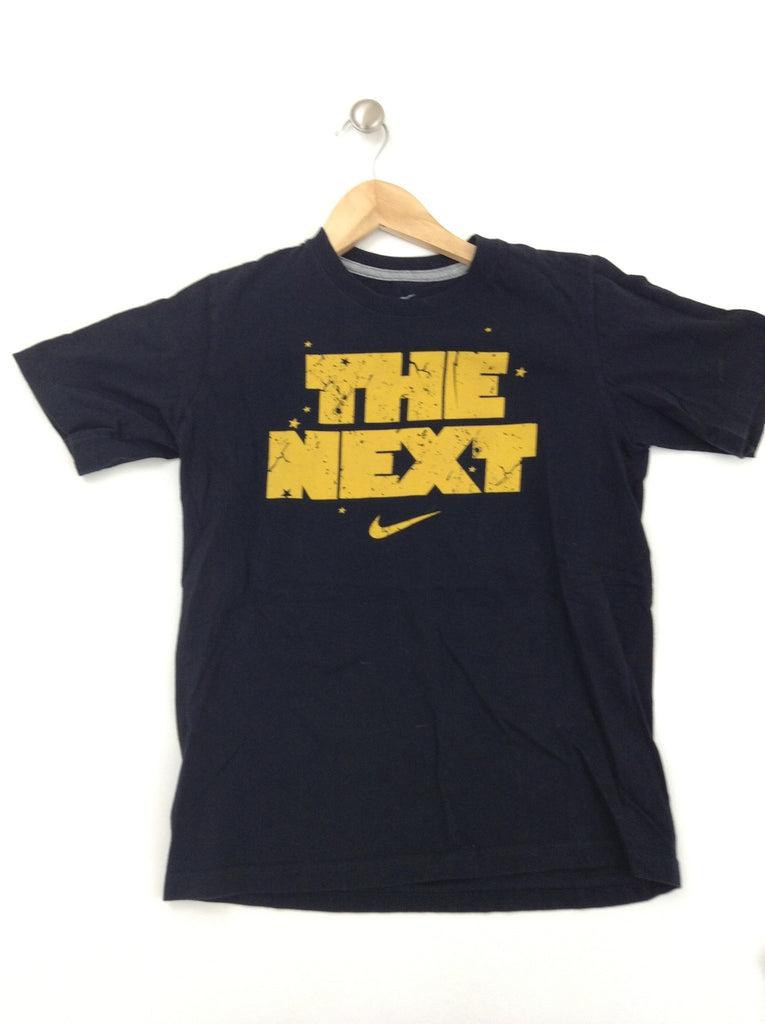 Black T-shirt