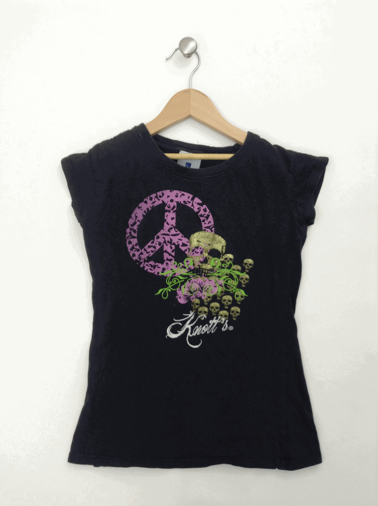 Black T-shirt