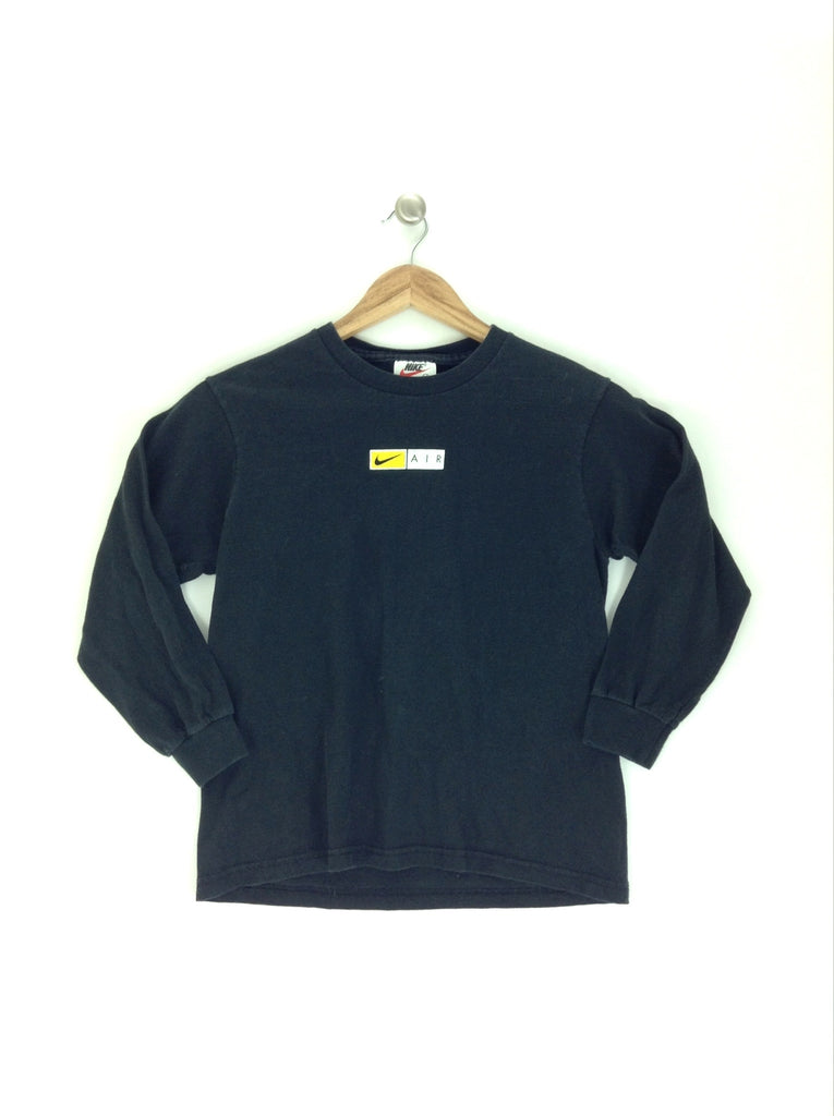 Black T-shirt