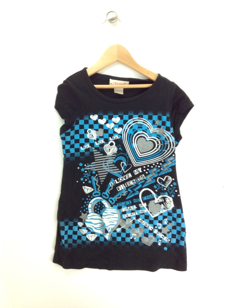 Black T-shirt