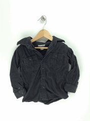 Black T-shirt
