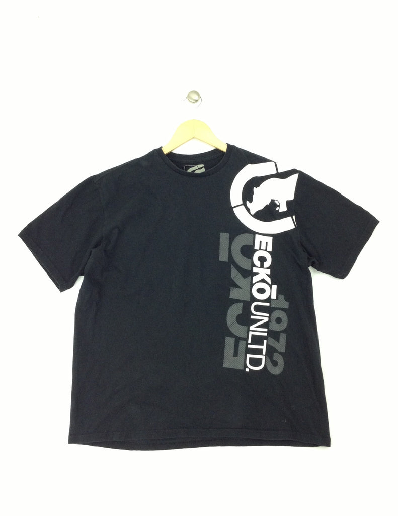 Black T-shirt