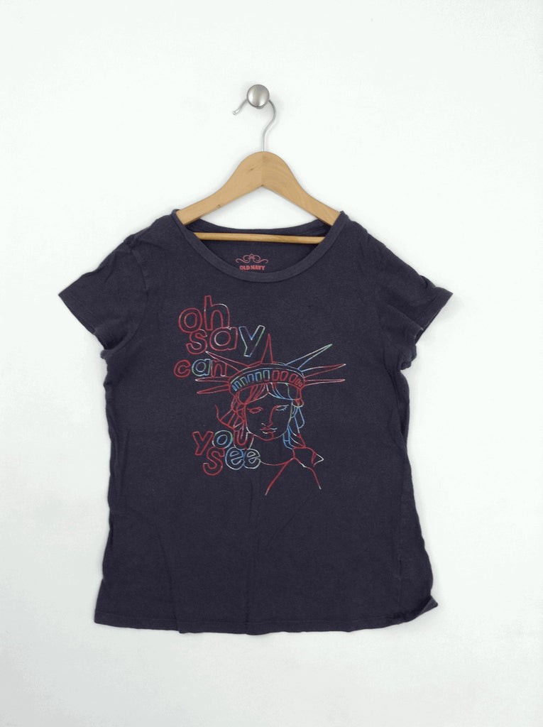 Black T-shirt