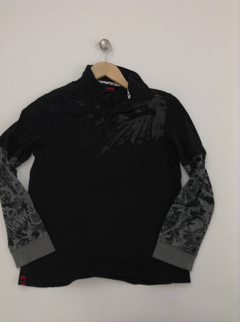 Black T-shirt